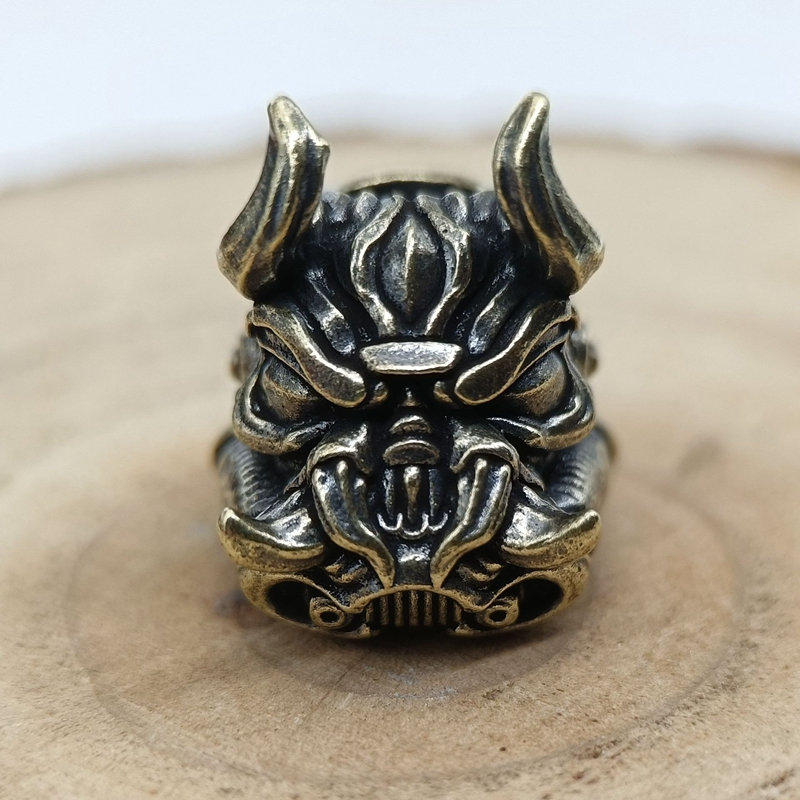 Mecha Dog Head Brass Knife Bea - Dog Raincoat recensie en prijs
