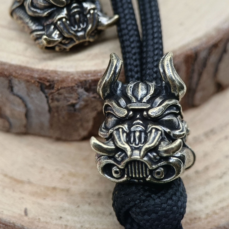 Mecha Dog Head Brass Knife Bea - Dog Raincoat recensie en prijs